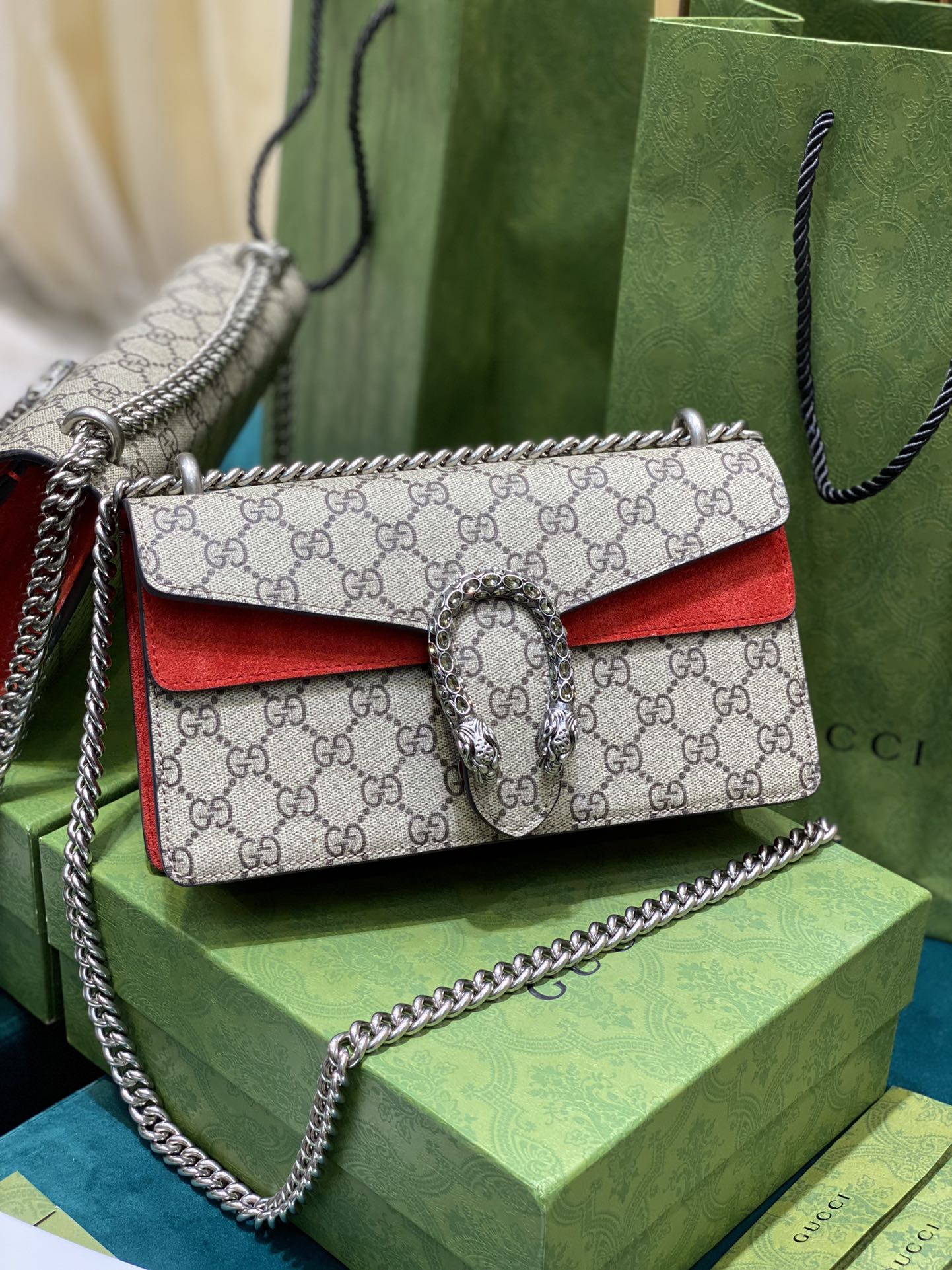 Gucci Dionysus GG Supreme Shoulder Bag - Red Suede & Canvas