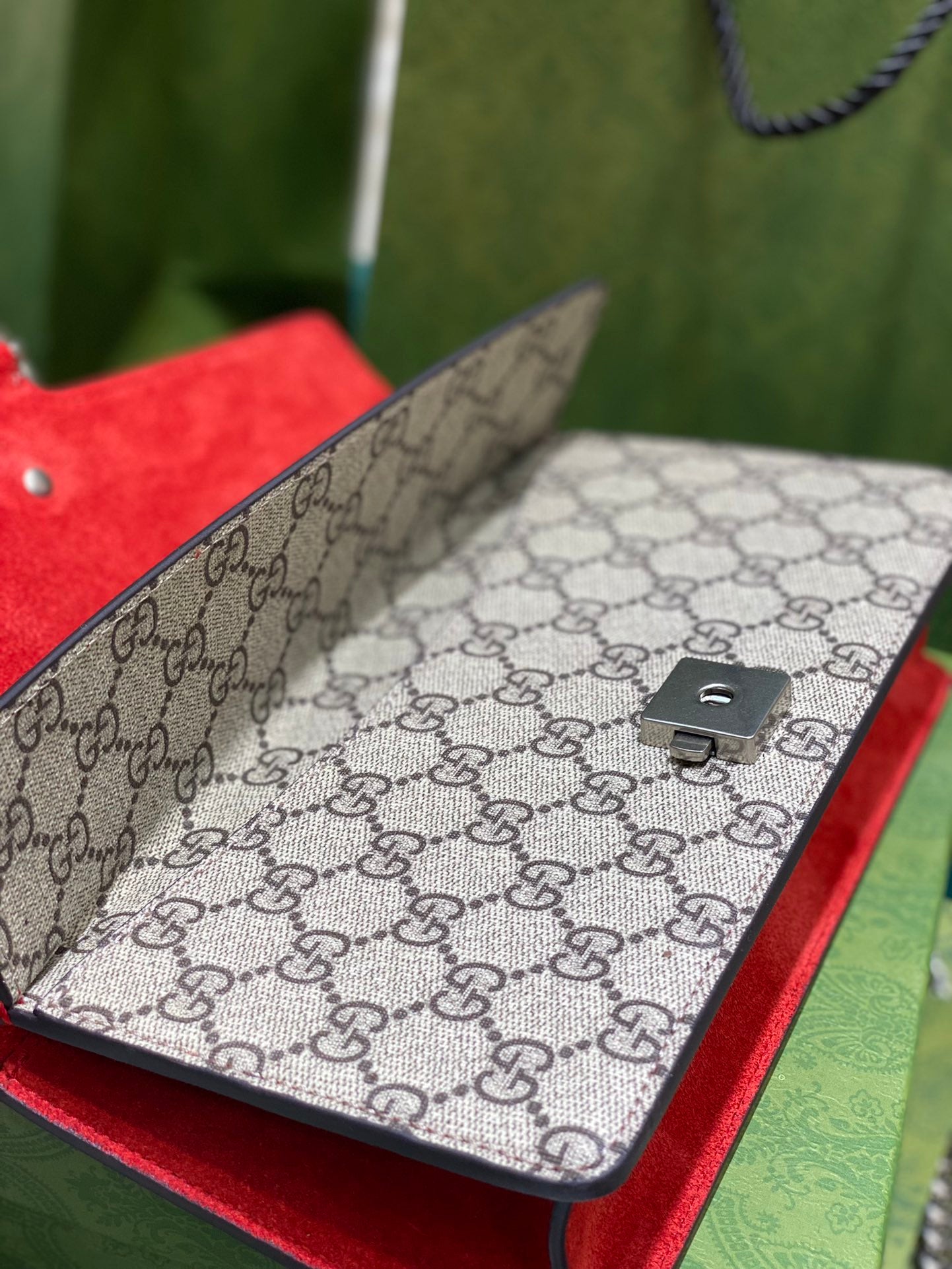 Gucci Dionysus GG Supreme Shoulder Bag - Red Suede & Canvas