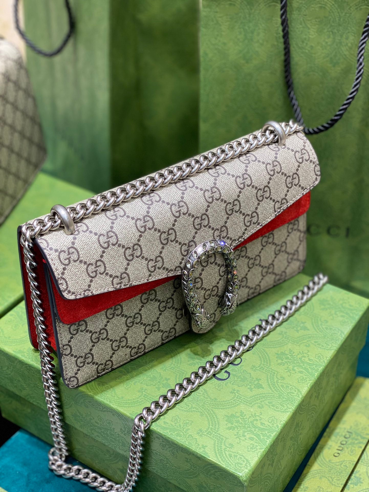 Gucci Dionysus GG Supreme Shoulder Bag - Red Suede & Canvas