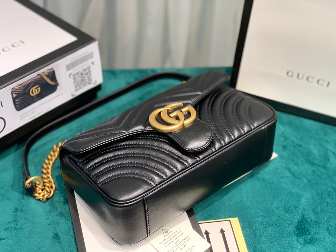 Gucci GG Marmont Matelassé Shoulder Bag - Black Leather